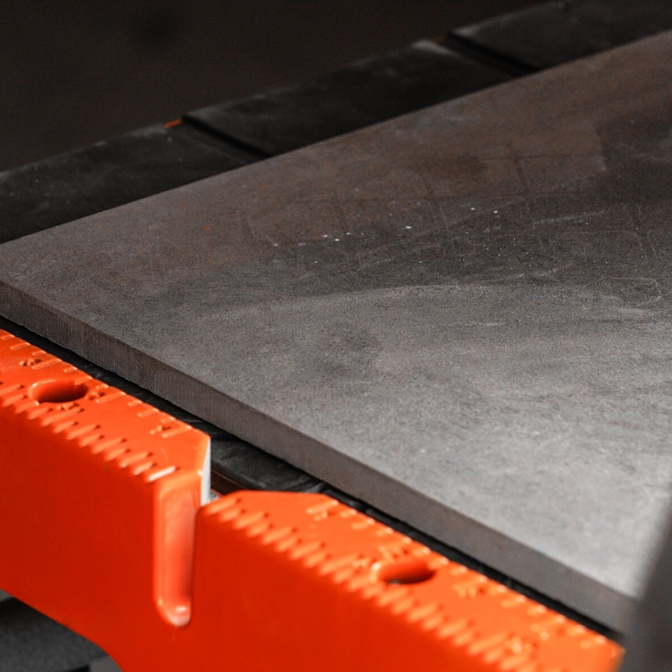 iQTS244 Waterless Tile Saw 24" Rip x 18" Diagonal Cut 240/110V