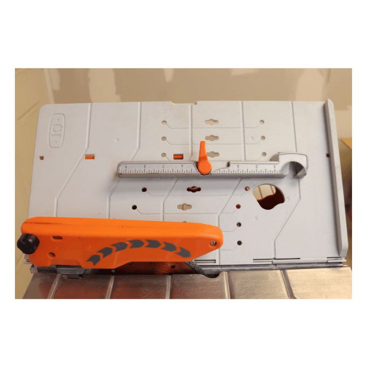 iQ228CYCLONE Tile cutting Saw up to 24" rip cut 240V