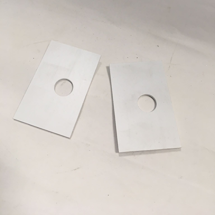 PLASTIC SPACER